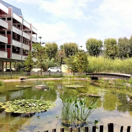 Spacieux Appt 3 Pieces Avec Terrasse Et Parking Au Lavandou - Fr-1-251-331 Le Lavandou